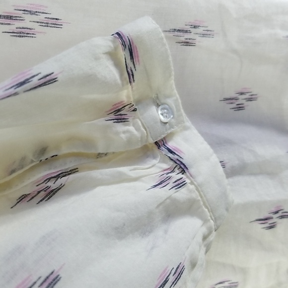 PAIGE Sammy Button Front Top - Picture 11 of 14